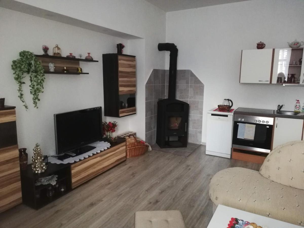 Apartman Petra Kovářská Buitenkant foto