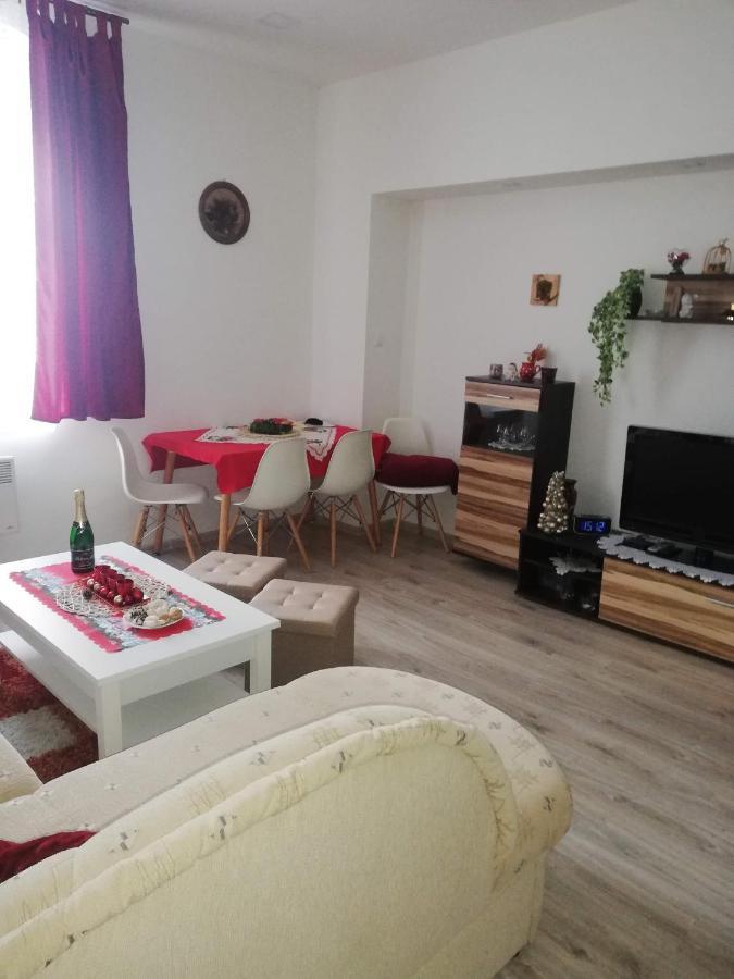 Apartman Petra Kovářská Buitenkant foto