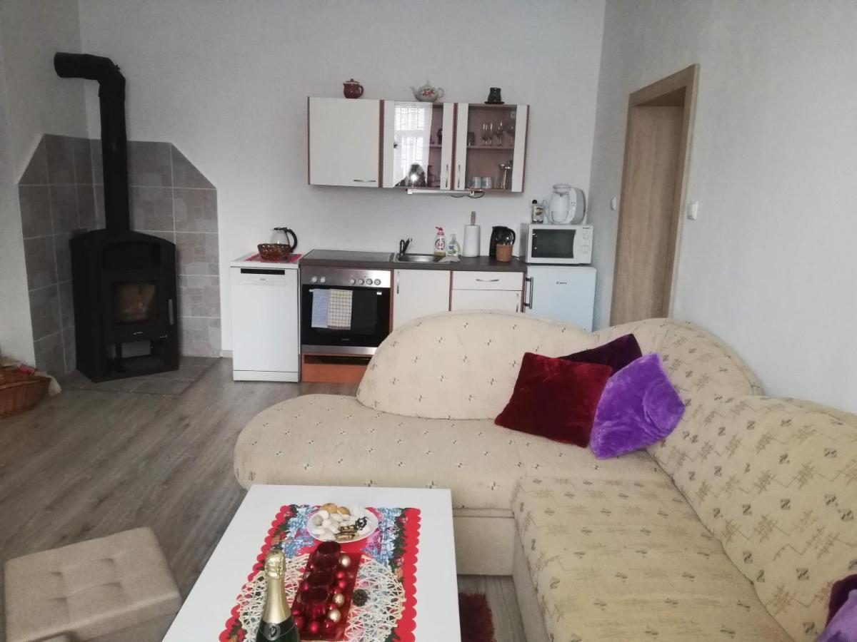Apartman Petra Kovářská Buitenkant foto